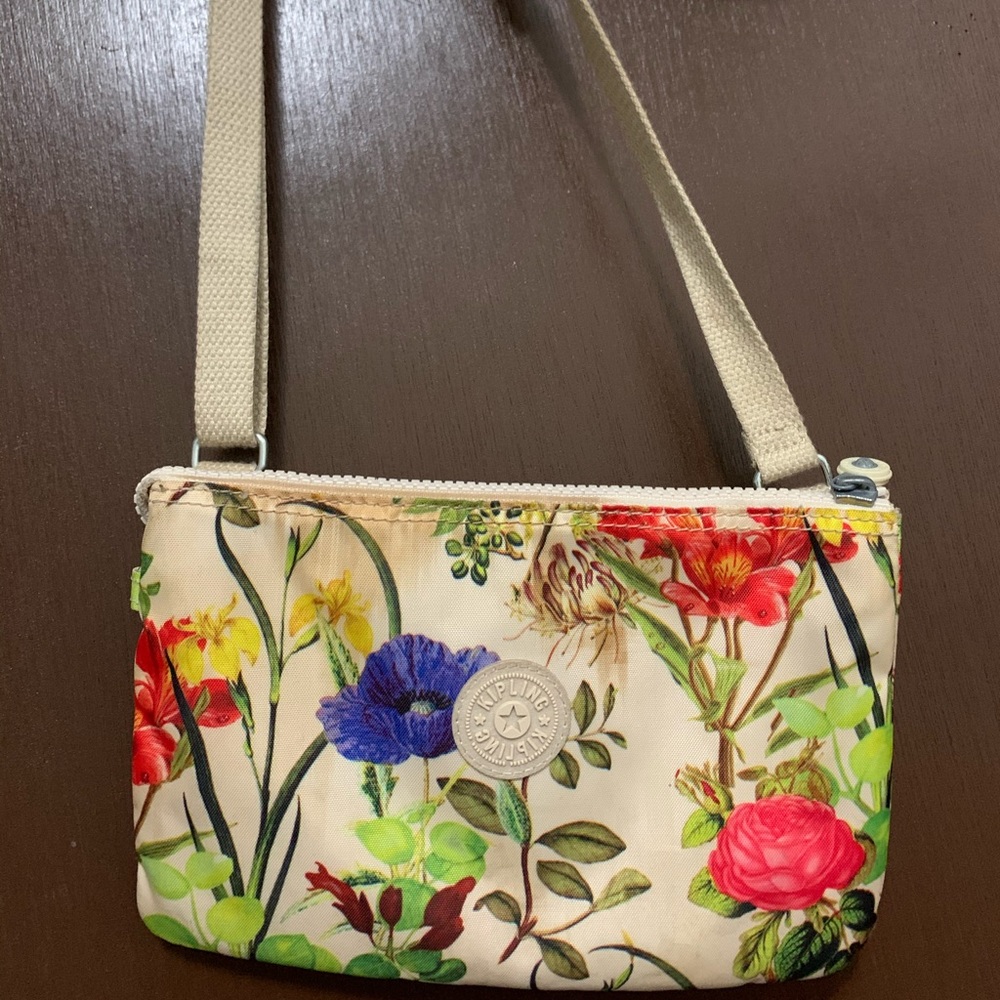 Kipling crossbody purse